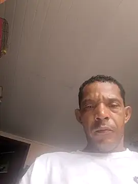 Snapshot of Renato571 chatting on 21, 3, 2026 Renato571 online show from 21, 3, 2026