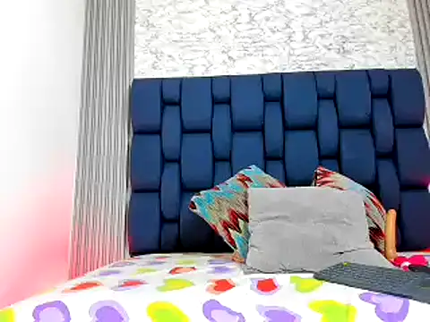 Snapshot of Ashlyaurora chatting on 14, 2, 2025 Ashlyaurora online show from 14, 2, 2025