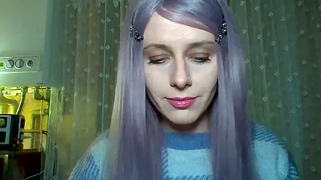 LuminousLady online show from 20, 2, 2025