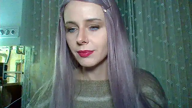 LuminousLady online show from 2, 3, 2025