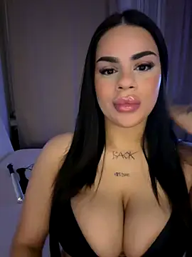 mrsbellanova online show from 6, 11, 2025