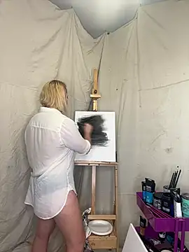 Snapshot of Trixiekittycutie chatting on 3, 2, 2025 Trixiekittycutie online show from 3, 2, 2025