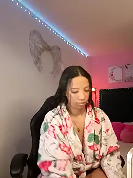 SallyWhitee online show from 13, 3, 2026