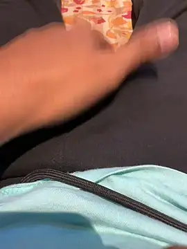 Snapshot of man16101 chatting on 12, 2, 2025 man16101 online show from 12, 2, 2025