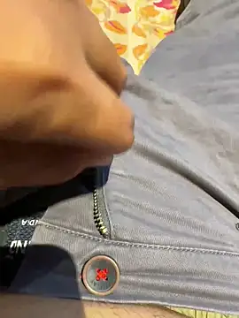 Snapshot of man16101 chatting on 12, 2, 2025 man16101 online show from 12, 2, 2025