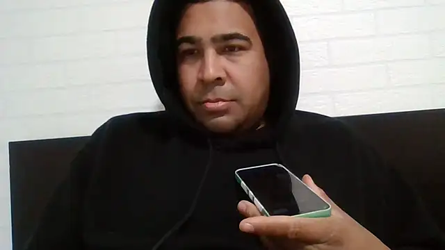 Snapshot of xhoco14 chatting on 7, 2, 2025 xhoco14 online show from 7, 2, 2025