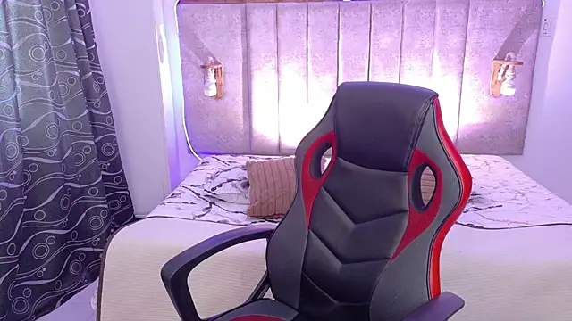 Alektra bryce online show from 27, 3, 2026