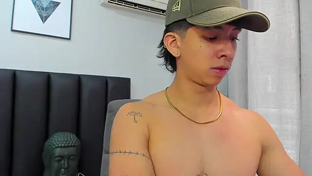 ISAAC CRYSTON online show from 8, 2, 2025