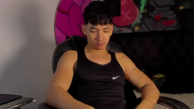 ISAAC CRYSTON online show from 29, 10, 2025