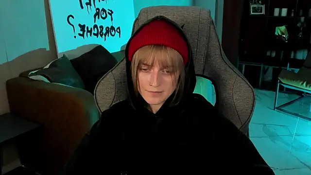 KiraMontoya online show from 1, 11, 2025