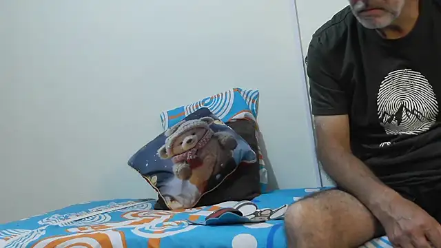 jeans and emma online show from 12, 3, 2026