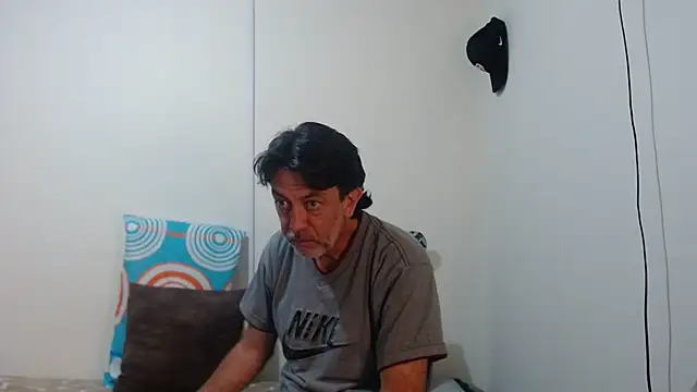 jeans and emma online show from 28, 3, 2026