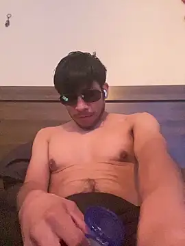 Snapshot of Latinangel7 chatting on 9, 10, 2025 Latinangel7 online show from 9, 10, 2025