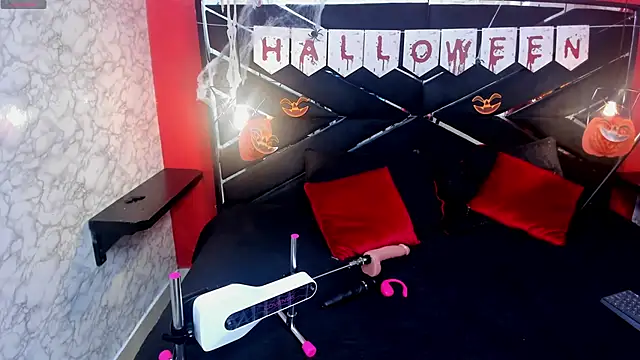 IVISBOUNCYASS online show from 12, 10, 2025