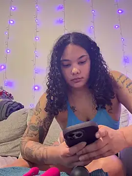 Snapshot of tastylolaaa chatting on 9, 3, 2026 tastylolaaa online show from 9, 3, 2026