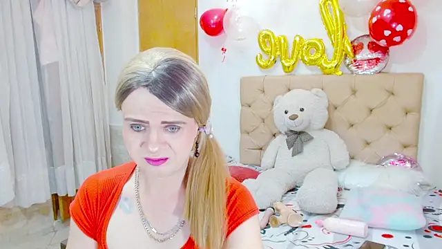 Dolldirtyxxx online show from 1, 3, 2026