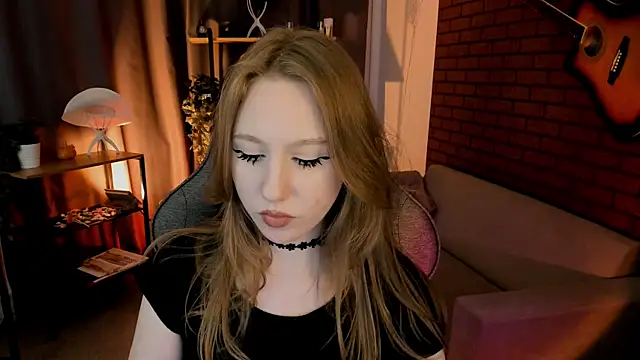 DariaTate online show from 2, 4, 2026