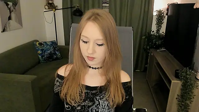 Snapshot of DariaTate chatting on 7, 7, 2026 DariaTate online show from 7, 7, 2026