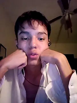 Snapshot of ChavoOT chatting on 28, 2, 2025 ChavoOT online show from 28, 2, 2025