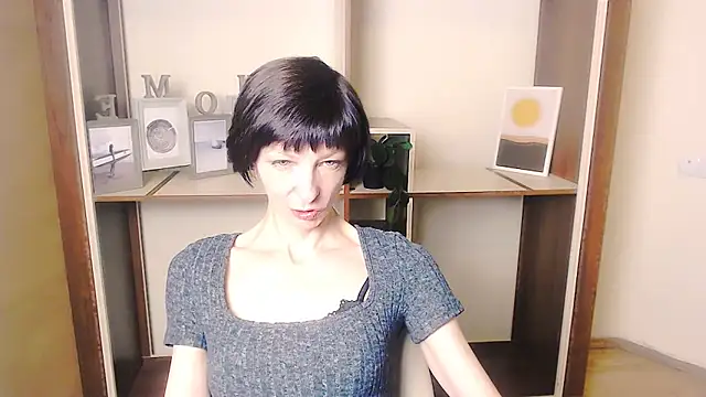  AngeliaFlow  online show from 9, 9, 2025