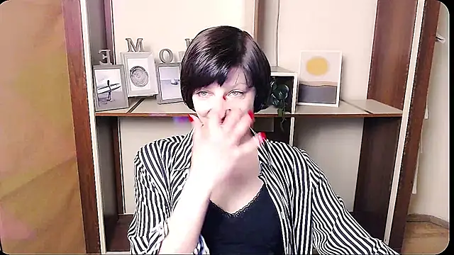  AngeliaFlow  online show from 7, 4, 2026