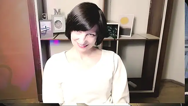  AngeliaFlow  online show from 16, 5, 2026