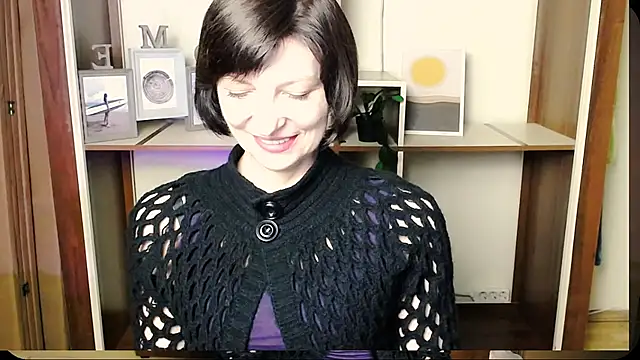 Snapshot of _AngeliaFlow_ chatting on 11, 7, 2026 AngeliaFlow online show from 11, 7, 2026