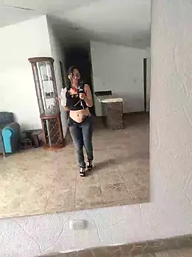 isabella beauty 01 online show from 13, 3, 2025