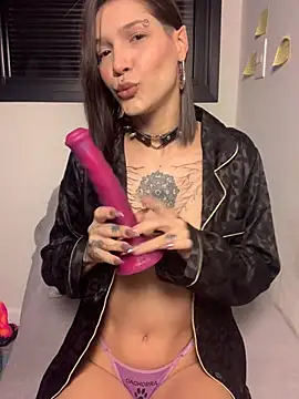 Snapshot of nickelfie chatting on 16, 6, 2026 nickelfie online show from 16, 6, 2026