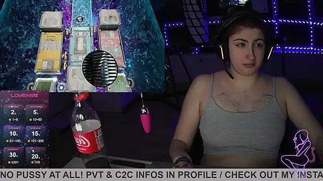 Snapshot of Gamergirl-Linela chatting on 13, 3, 2025 Gamergirl-Linela online show from 13, 3, 2025