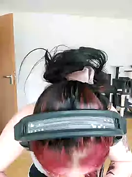 Snapshot of Gamergirl-Linela chatting on 17, 3, 2025 Gamergirl-Linela online show from 17, 3, 2025