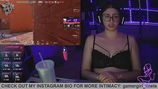 Snapshot of Gamergirl-Linela chatting on 8, 10, 2025 Gamergirl-Linela online show from 8, 10, 2025