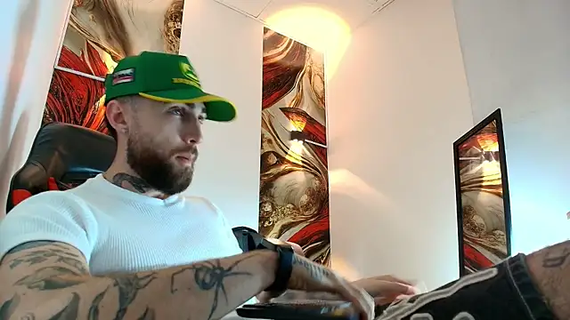 Luke davis01 online show from 20, 3, 2026