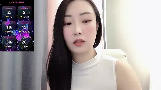Snapshot of Niannian--sexy chatting on 27, 2, 2025 Niannian--sexy online show from 27, 2, 2025