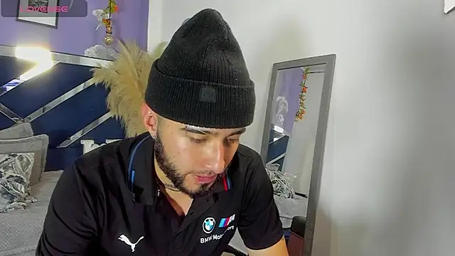 Noa Bonucci online show from 8, 3, 2025