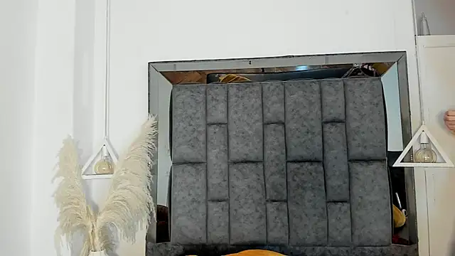 Morgan Wright online show from 20, 2, 2025