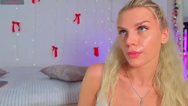 Nicole Hampton online show from 27, 3, 2026