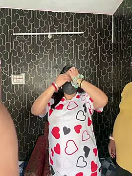 busy kolkata online show from 6, 3, 2026