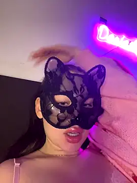 Snapshot of Daria-maus24 chatting on 14, 11, 2025 Daria-maus24 online show from 14, 11, 2025