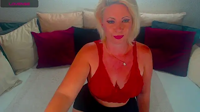 Lex McQueen online show from 27, 5, 2026