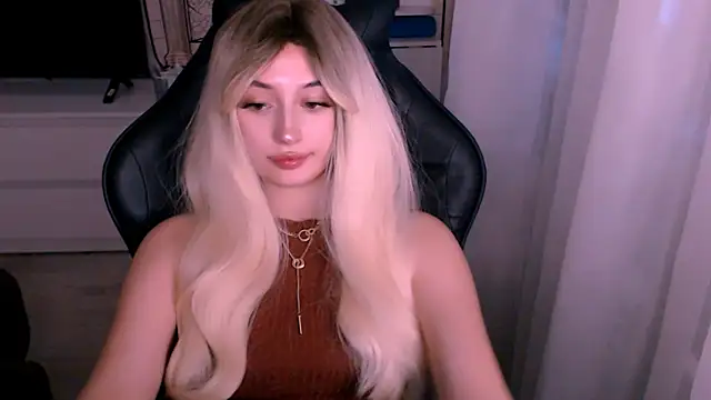 beauty blonde online show from 22, 10, 2025