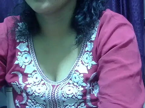 Snapshot of Your_cutiepie_ chatting on 27, 5, 2026 Your cutiepie online show from 27, 5, 2026