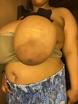 Snapshot of NonoGotBoobies chatting on 17, 11, 2025 NonoGotBoobies online show from 17, 11, 2025