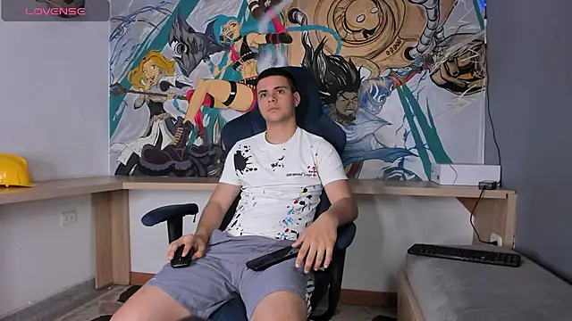 Snapshot of Sebastian_Phoenix chatting on 4, 3, 2025 Sebastian Phoenix online show from 4, 3, 2025