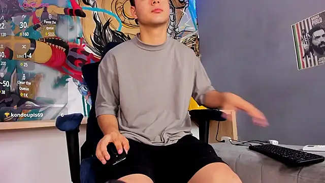 Snapshot of Sebastian_Phoenix chatting on 8, 3, 2025 Sebastian Phoenix online show from 8, 3, 2025