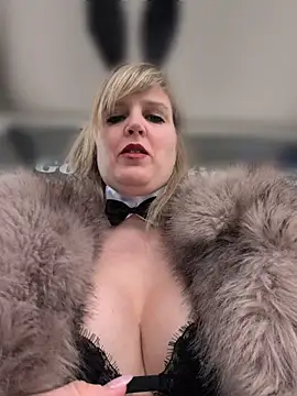 Snapshot of Sexybiene969 chatting on 31, 3, 2026 Sexybiene969 online show from 31, 3, 2026