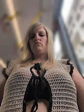 Snapshot of Sexybiene969 chatting on 22, 5, 2026 Sexybiene969 online show from 22, 5, 2026