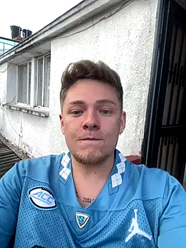 Angel Montiell online show from 2, 11, 2025