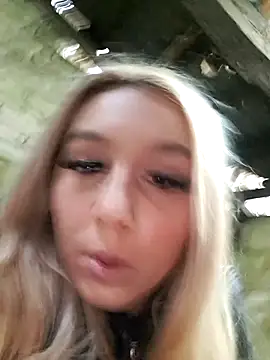 hotamanda01 online show from 14, 11, 2025