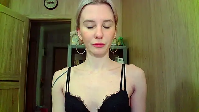 Snapshot of Caramel_piegirl chatting on 15, 2, 2025 Caramel piegirl online show from 15, 2, 2025